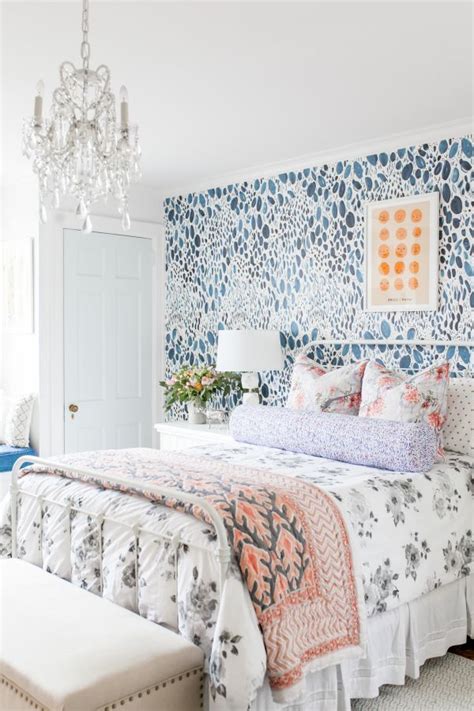 From Drab to Fab: Quick and Easy Bedroom Makeover Ideas